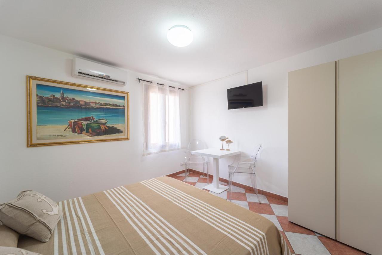 Pepigall Apartments Альгеро Екстер'єр фото
