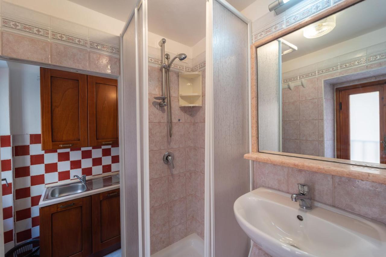 Pepigall Apartments Альгеро Екстер'єр фото